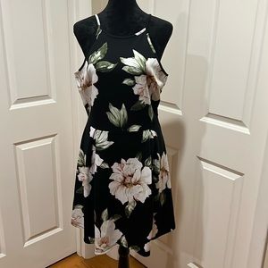 Monteau Los Angeles, woman’s, large, racer back, flower print dress.